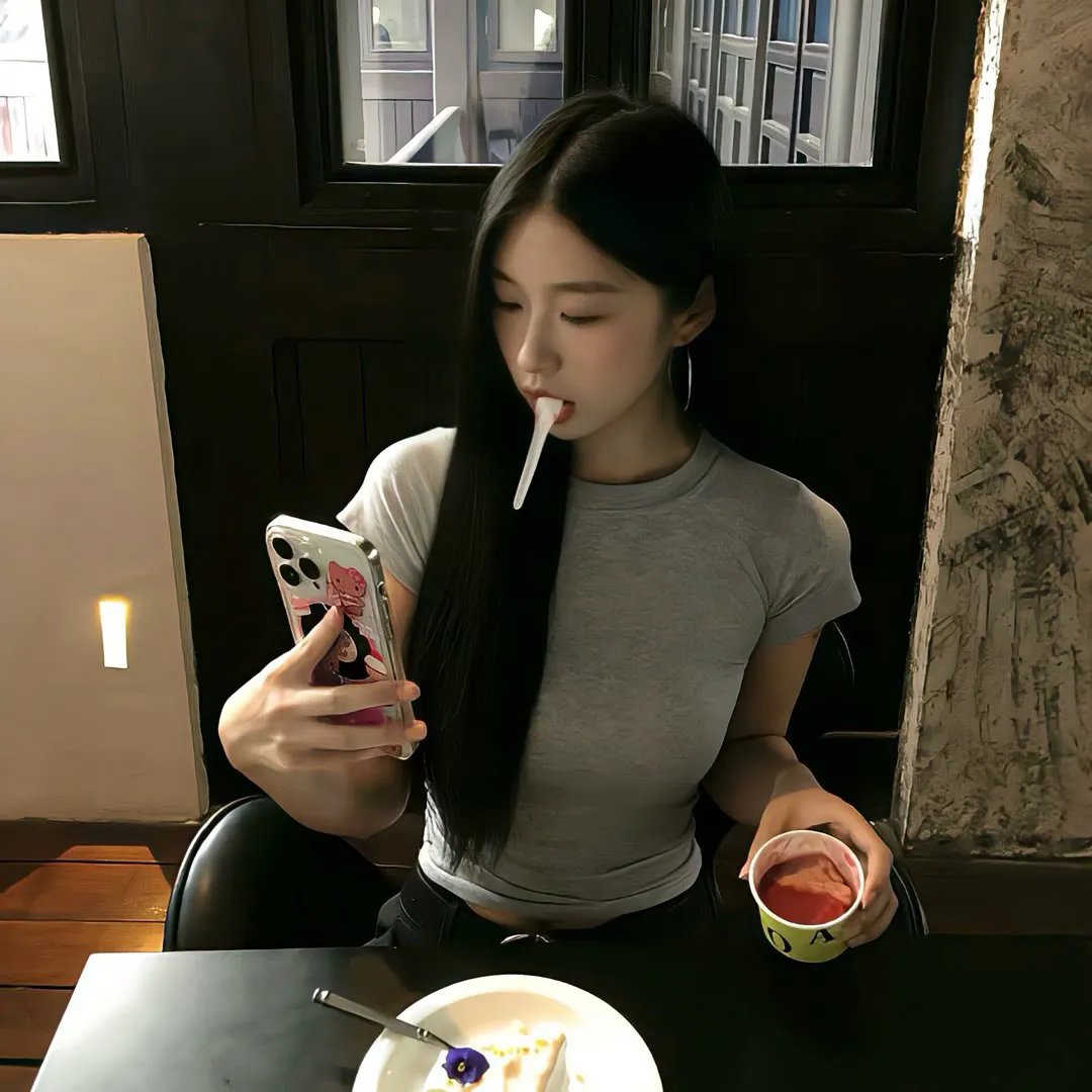 四人新世界